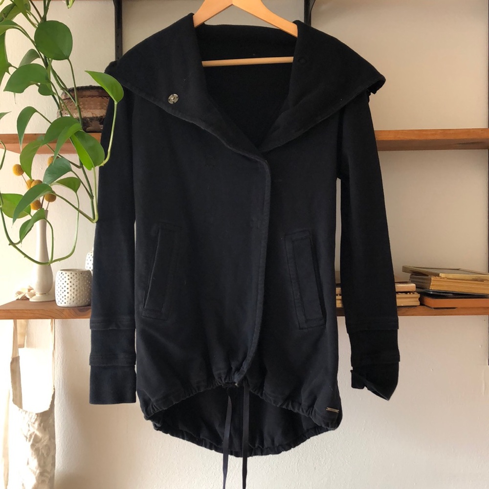 Lululemon yoga coat